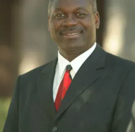 Photo of Akin Akinyemi